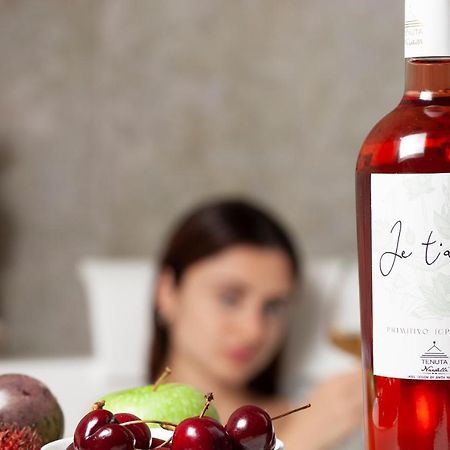 Je T'Aime Luxury Suite And Relax Конверсано Екстериор снимка