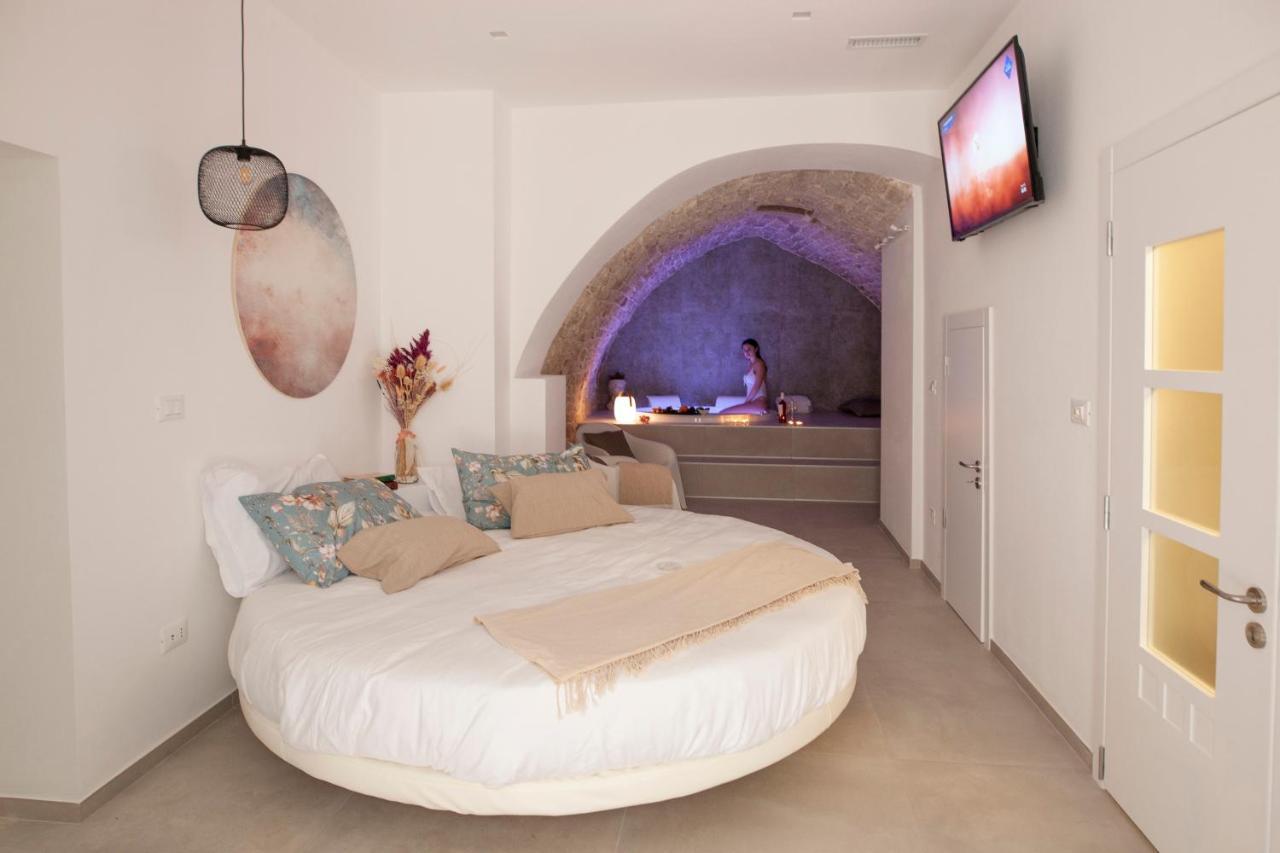 Je T'Aime Luxury Suite And Relax Конверсано Екстериор снимка