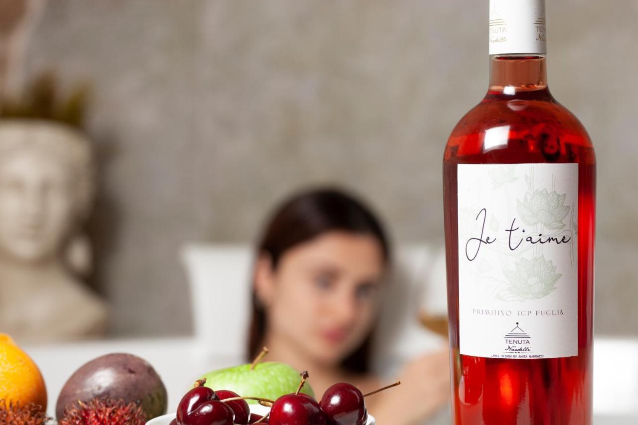 Je T'Aime Luxury Suite And Relax Конверсано Екстериор снимка